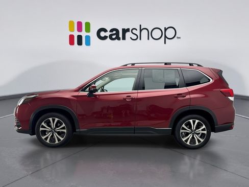 Used 2022 Subaru Forester Limited AWD/4WD image 2