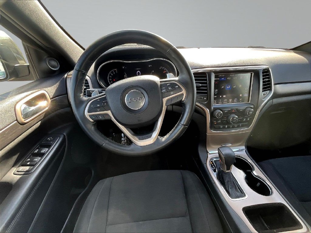 Used 2016 Jeep Grand Cherokee Laredo w/ Quick Order Package 23E AWD/4WD image 10