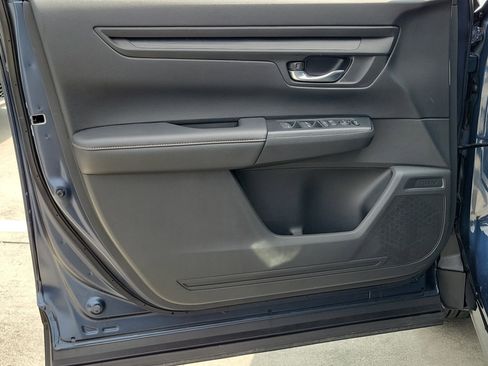 Used 2024 Honda CR-V Sport image 23