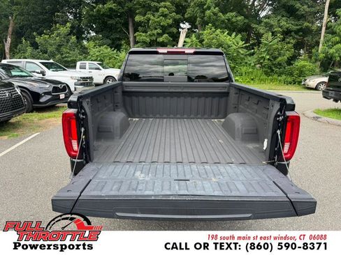 Used 2020 GMC Sierra 1500 SLT w/ SLT Convenience Package image 9