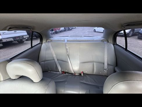 Used 2002 Buick Le Sabre Custom w/ Prestige Pkg FWD image 19