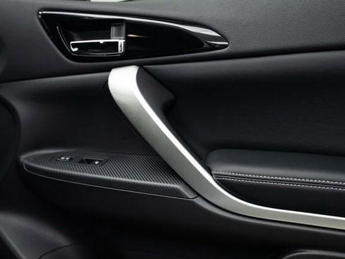 New 2025 Mitsubishi Eclipse Cross SEL image 31