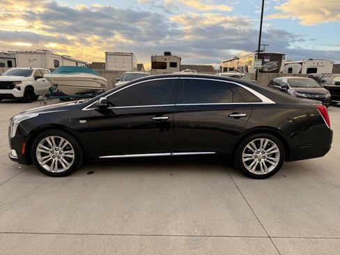 Used 2018 Cadillac XTS Luxury image 6