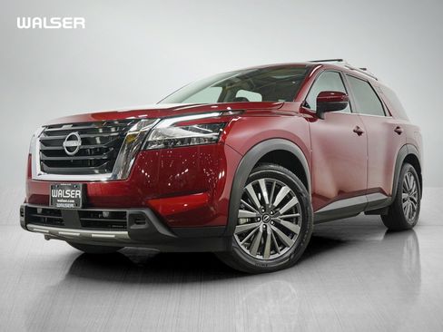 Used 2023 Nissan Pathfinder SL w/ SL Premium Package AWD/4WD image 1
