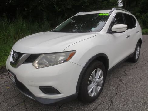 Used 2014 Nissan Rogue SV AWD/4WD image 1