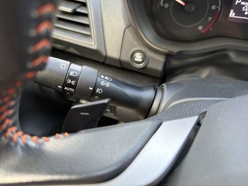 Used 2019 Subaru Crosstrek 2.0i Premium image 33