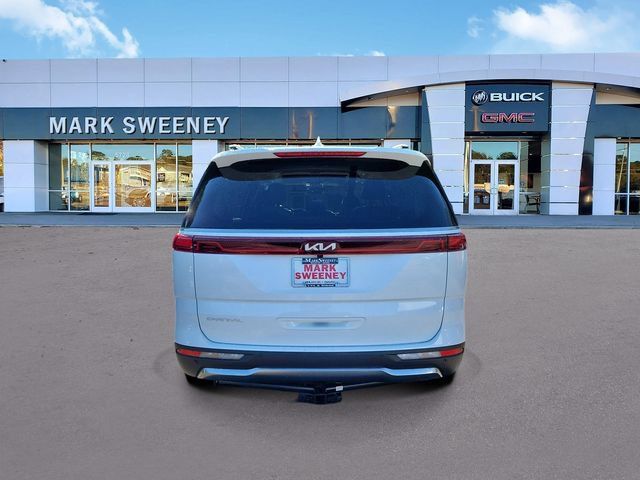 Used 2024 Kia Carnival FWD image 32