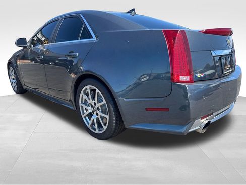 Used 2009 Cadillac CTS V RWD image 3