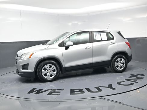 Used 2016 Chevrolet Trax LS image 6