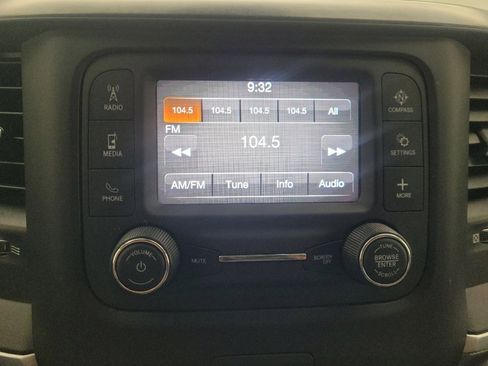 Used 2019 RAM 1500 Big Horn AWD/4WD image 25