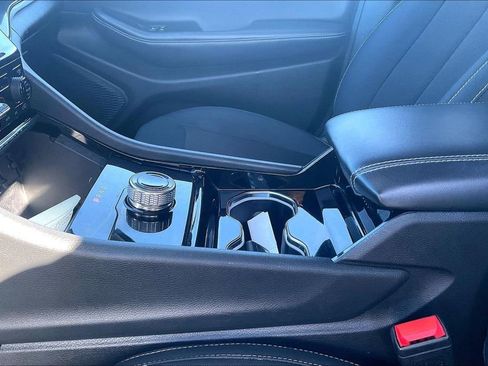 Used 2023 Jeep Grand Cherokee L Laredo image 21