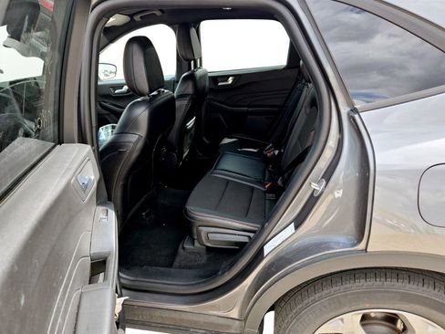 Used 2025 Ford Escape ST-Line AWD/4WD image 29