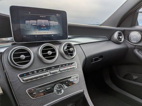 Used 2015 Mercedes-Benz C 300 4MATIC Sedan image 12