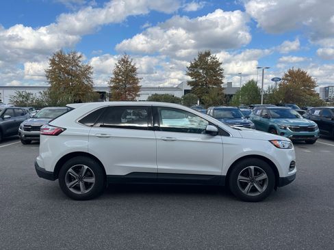 Used 2020 Ford Edge SEL image 10