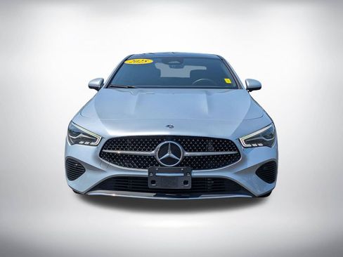 Used 2025 Mercedes-Benz CLA 250 image 9