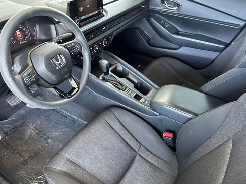 Certified 2023 Honda Accord EX image 14