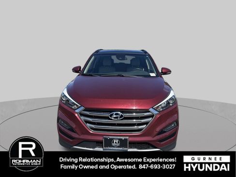 Used 2016 Hyundai Tucson Limited w/ Option Group 03 FWD image 3