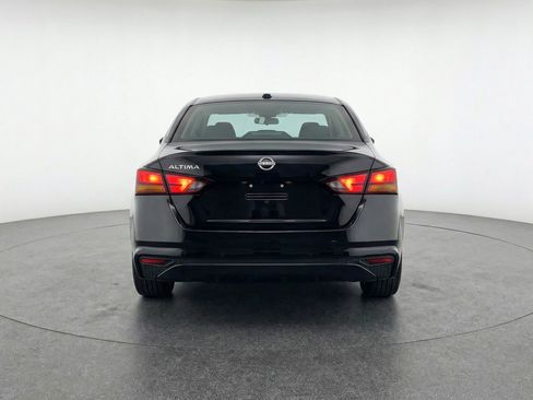 Used 2025 Nissan Altima 2.5 SV image 7