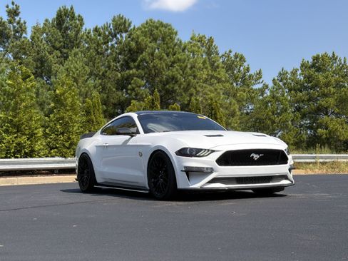 Used 2021 Ford Mustang GT w/ Equipment Group 301A RWD image 2