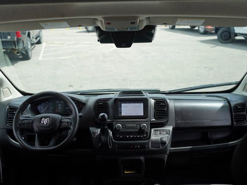 Used 2022 RAM ProMaster 2500 FWD image 10