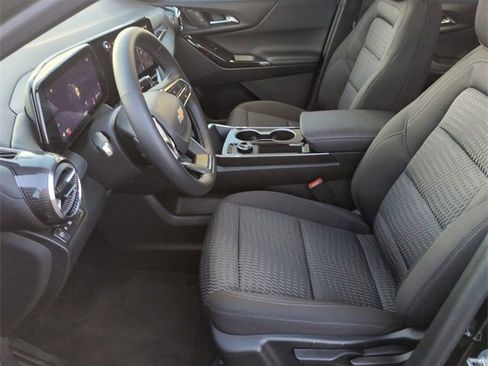 Used 2026 Chevrolet Equinox LT image 19