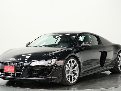 Used 2011 Audi R8 V10 AWD/4WD image 5