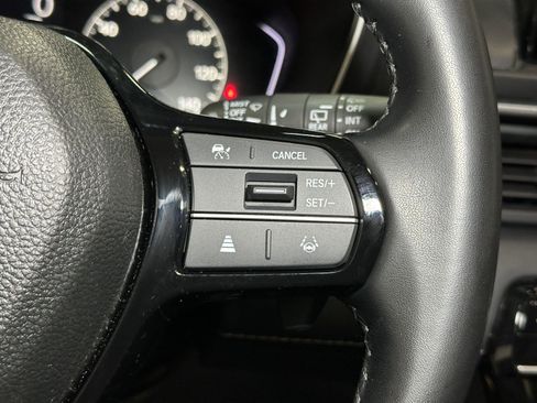 Certified 2024 Honda Pilot Touring image 26