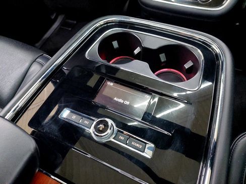 Used 2019 Lincoln Navigator Reserve w/ Cargo Package image 39