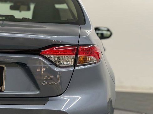 Certified 2026 Toyota Corolla LE image 8