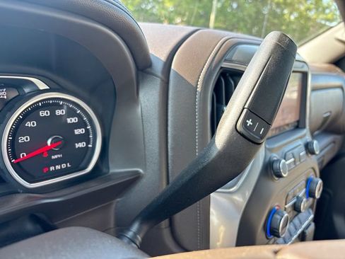 Used 2019 Chevrolet Silverado 1500 LTZ AWD/4WD image 20