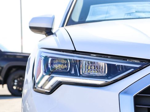 New 2025 Audi Q3 2.0T Premium image 6