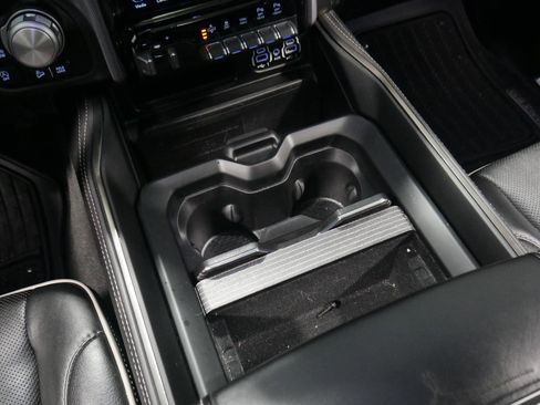 Used 2020 RAM 1500 Limited w/ Off Road Group image 25