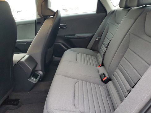 Used 2025 Kia K4 EX image 10