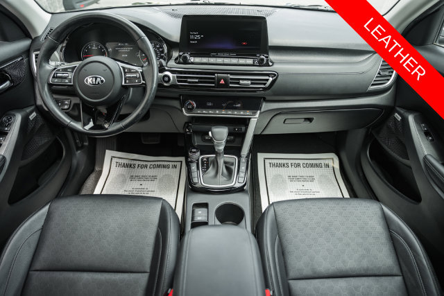 Used 2021 Kia Seltos SX w/ SX Sunroof Package AWD/4WD image 4