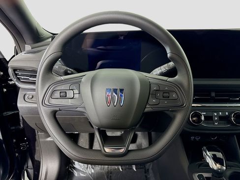 New 2025 Buick Envista Preferred w/ Convenience II Package image 11