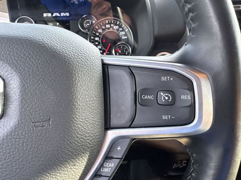 Used 2024 RAM 2500 Big Horn image 17