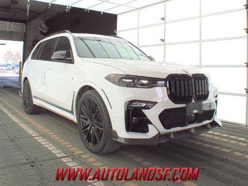 Used 2020 BMW X7 xDrive40i w/ M Sport Package image 1