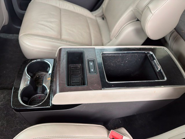 Used 2022 Lincoln Aviator Reserve w/ Equipment Group 201A AWD/4WD image 17