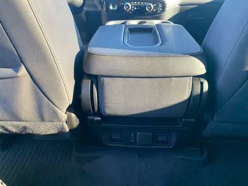 Certified 2022 Chevrolet Silverado 1500 LT image 33