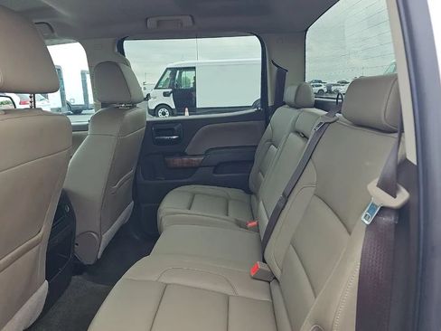 Used 2017 GMC Sierra 1500 SLT w/ SLT Premium Package AWD/4WD image 6