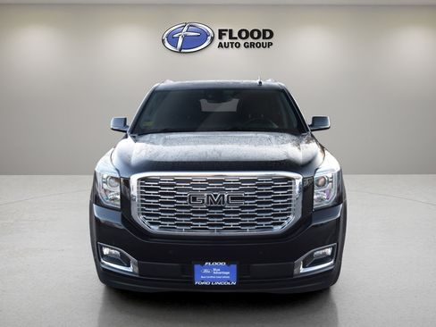 Used 2020 GMC Yukon XL Denali w/ Denali Ultimate Package image 2