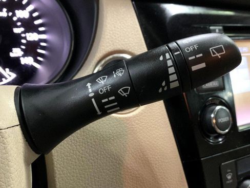 Used 2015 Nissan Rogue SL image 82