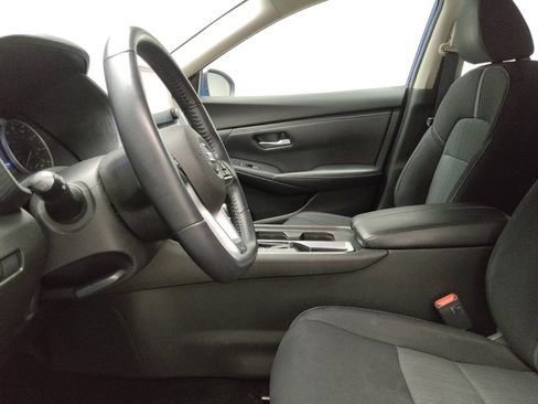 Used 2020 Nissan Sentra SV image 17