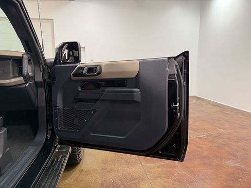 Used 2024 Ford Bronco Wildtrak image 55