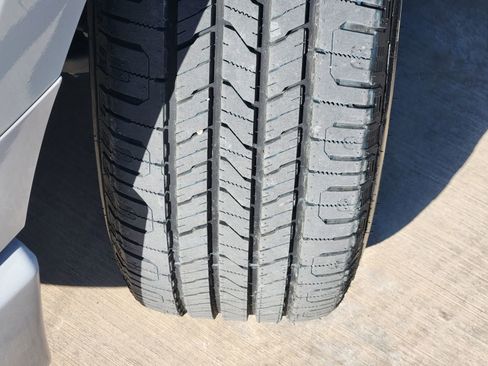 Used 2023 Ford F150 Lariat image 12