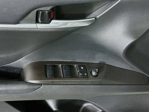Used 2023 Toyota Camry SE w/ Convenience Package FWD image 14