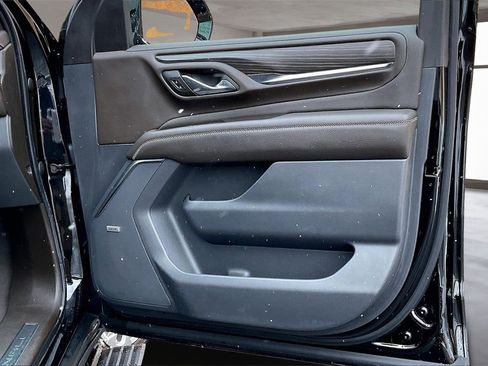 Used 2021 GMC Yukon Denali image 29