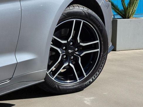 Used 2020 Ford Mustang Premium image 10