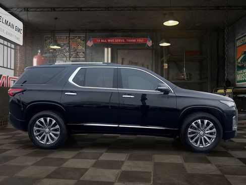 Certified 2023 Chevrolet Traverse Premier image 8