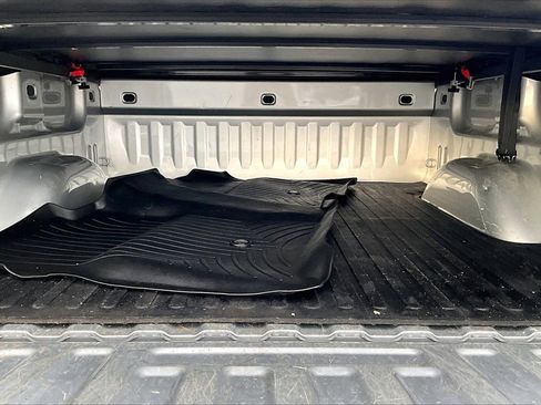 Used 2017 Chevrolet Silverado 1500 LT w/ All Star Edition image 8